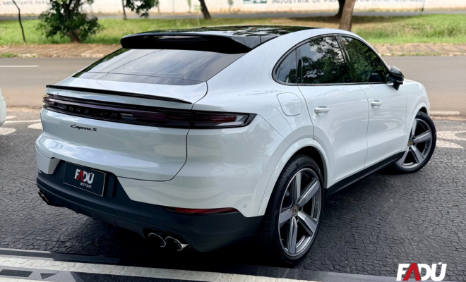 Porsche Cayenne S Coupe 4.0 V8 474cv 2024 Gasolina-10