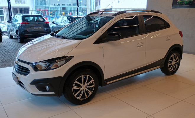 GM - Chevrolet ONIX HATCH ACTIV 1.4 8V Flex 5P Aut. 2018 Flex-2