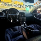 Volvo XC 60 2.0 T5  5p 2013 Gasolina-1