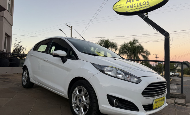 Ford Fiesta 1.6 16V Flex Mec. 5p 2016 Flex