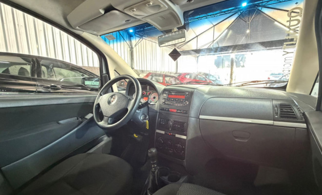 Fiat Idea ELX 1.4 mpi Fire Flex 8V 5p 2010 Flex-8