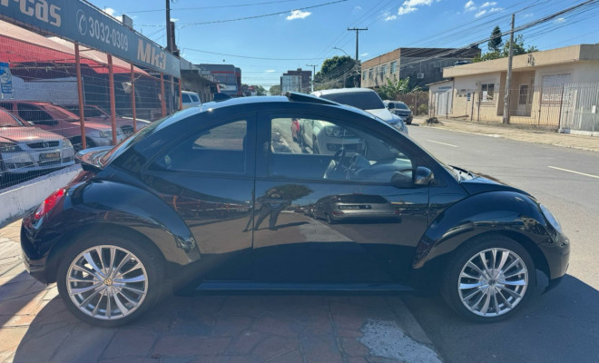 VW - VolksWagen New Beetle 2.0 Mi Mec./Aut. 2008 Gasolina-4