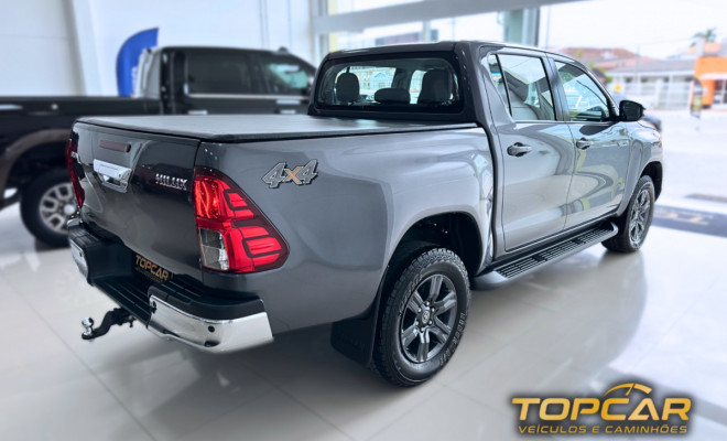 Toyota Hilux CD SR 4x4 2.8 TDI Diesel Aut. 2022 Diesel-2