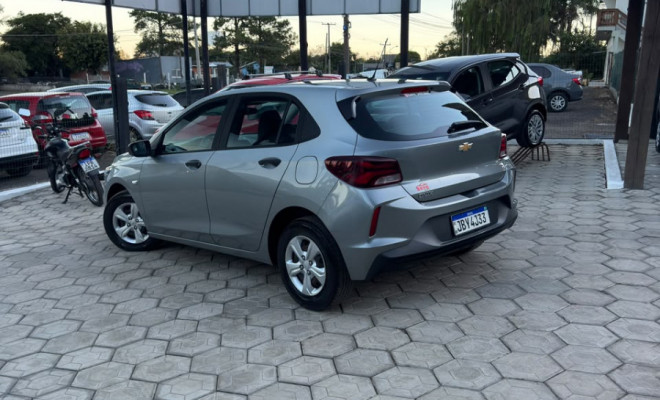 GM - Chevrolet ONIX HATCH 1.0 12V Flex 5p Mec. 2024 Flex-2