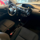 Toyota ETIOS XS 1.5 Flex 16V 5p Mec. 2014 Flex-6