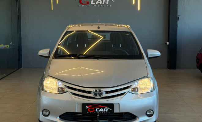 Toyota ETIOS XS 1.5 Flex 16V 5p Mec. 2014 Flex-1