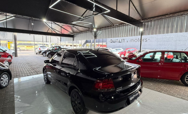 VW - VolksWagen VOYAGE 1.6/1.6 City  Mi Total Flex 8V 4p 2011 Flex-4
