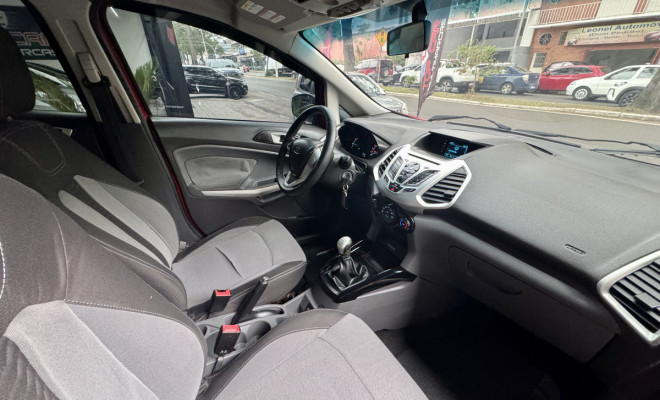 Ford EcoSport FREESTYLE 1.6 16V Flex 5p 2014 Flex-8