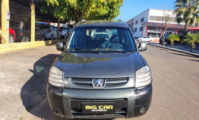 Peugeot Partner  VAN ESCAPADE 1.6 Flex 16V 5p 2012 Flex-0