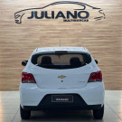 GM - Chevrolet ONIX HATCH LT 1.0 8V FlexPower 5p Mec. 2017-12