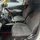 GM - Chevrolet ONIX HATCH LT 1.0 8V FlexPower 5p Mec. 2017-8