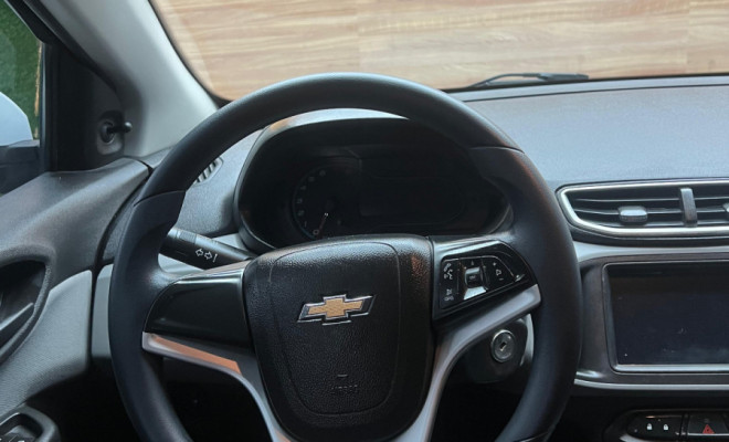 GM - Chevrolet ONIX HATCH LT 1.0 8V FlexPower 5p Mec. 2017-6