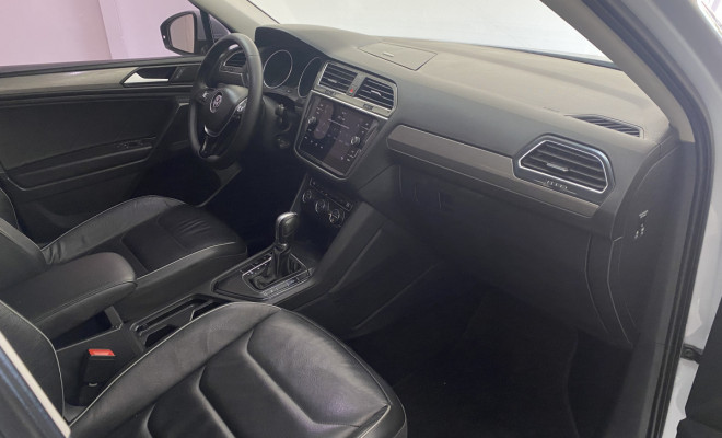 VW - TIGUAN Allspac Comf 250 TSI 1.4 C/ Teto 2019-7