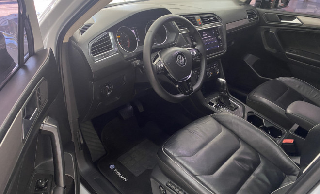VW - TIGUAN Allspac Comf 250 TSI 1.4 C/ Teto 2019-5