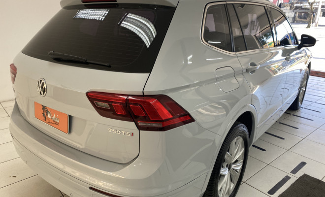 VW - TIGUAN Allspac Comf 250 TSI 1.4 C/ Teto 2019-4