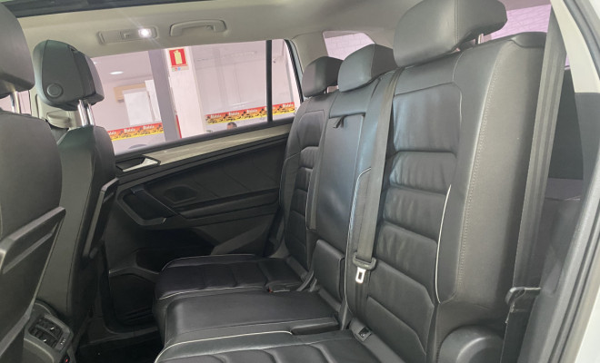 VW - TIGUAN Allspac Comf 250 TSI 1.4 C/ Teto 2019-10