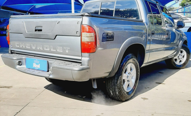 GM - Chevrolet S10 P-Up Advant. 2.4/2.4 MPFI F.Power CD 2010 Flex-4