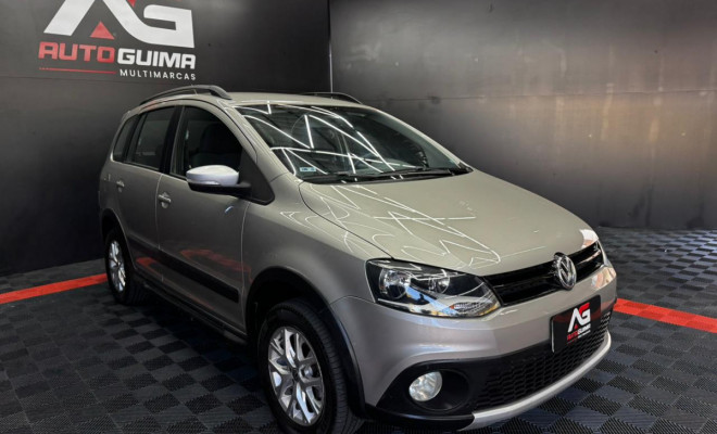 VW - VolksWagen SpaceCross 1.6 Mi Total Flex 8V 2014 Flex