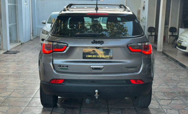 Jeep COMPASS Night Eagle 2.0 4x4 TB Dies. Aut 2018 Flex-6