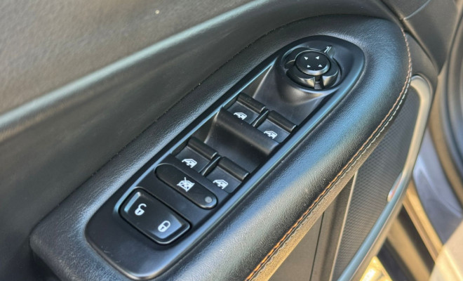 Jeep COMPASS Night Eagle 2.0 4x4 TB Dies. Aut 2018 Flex-4