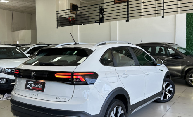 VW - VolksWagen Nivus Highline 1.0 200 TSI Flex Aut. 2024 Flex-4