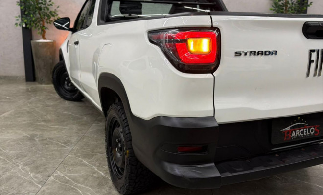 Fiat Strada Endurance 1.4 Flex 8V CS Plus 2023 Flex-6