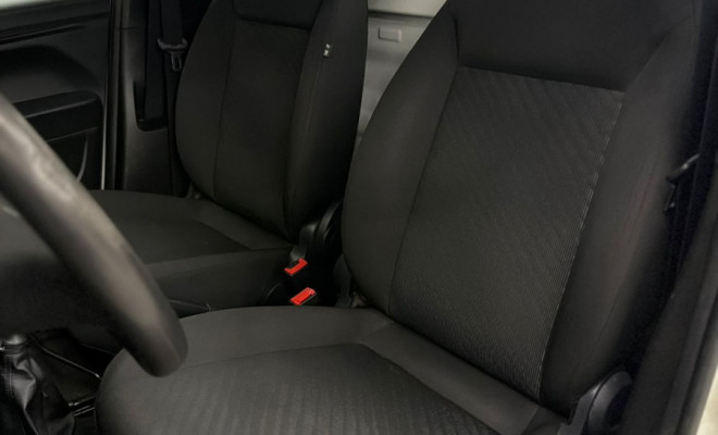 Fiat Strada Endurance 1.4 Flex 8V CS Plus 2023 Flex-26