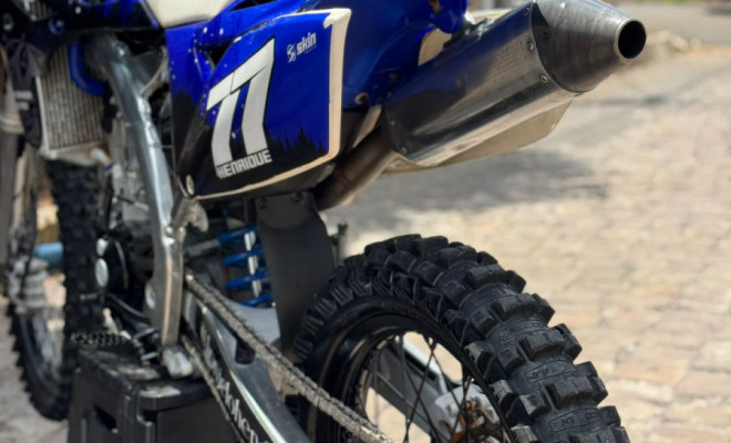 YAMAHA YZ 250 F 250cc Zero KM Gasolina-2