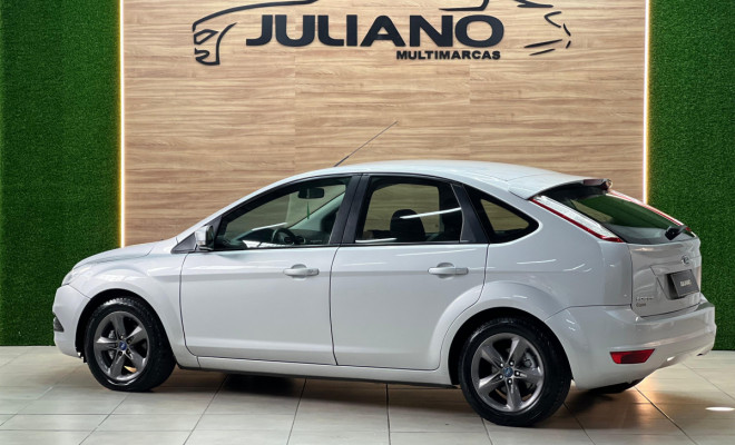 Ford Focus 1.6 S/SE/SE Plus Flex 8V/16V  5p 2013-2