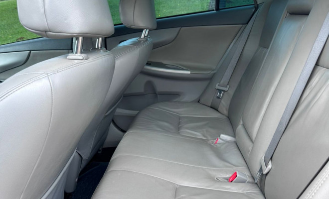 Toyota Corolla XLi 1.8/1.8 Flex 16V Aut. 2011 Flex-10