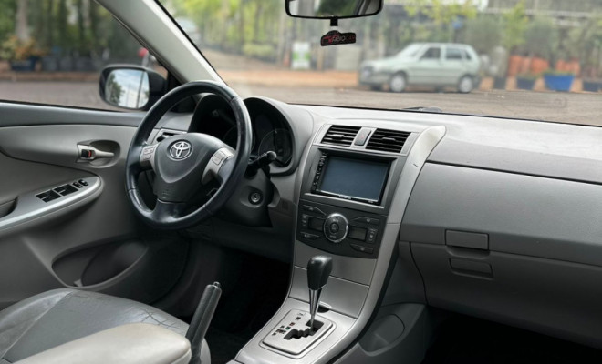 Toyota Corolla XLi 1.8/1.8 Flex 16V Aut. 2011 Flex-7