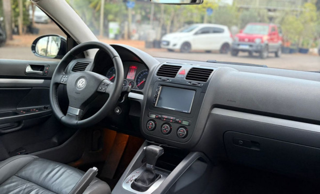 VW - VolksWagen JETTA 2.5 20V 150/170cv Tiptronic 2008 Gasolina-7
