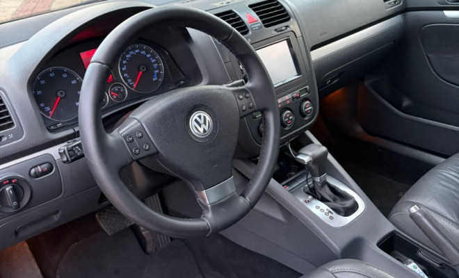 VW - VolksWagen JETTA 2.5 20V 150/170cv Tiptronic 2008 Gasolina-9
