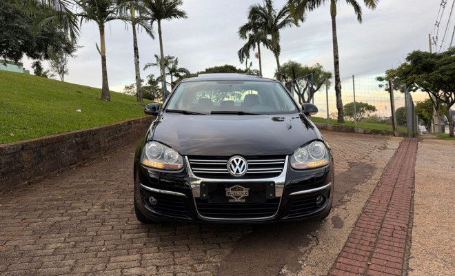 VW - VolksWagen JETTA 2.5 20V 150/170cv Tiptronic 2008 Gasolina-0