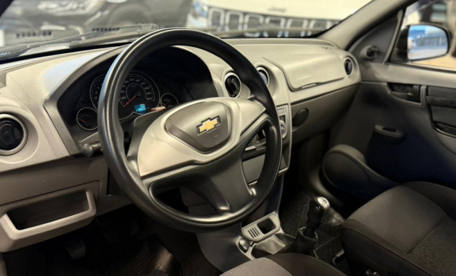 GM - Chevrolet PRISMA  Sed. Maxx/ LT 1.4 8V ECONOF. 4p 2012 Flex-5