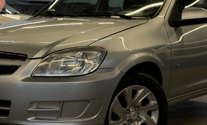 GM - Chevrolet PRISMA  Sed. Maxx/ LT 1.4 8V ECONOF. 4p 2012 Flex-0