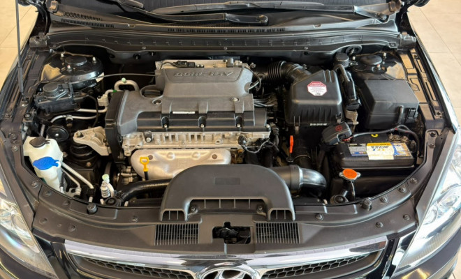 Hyundai i30 2.0 16V 145cv 5p Aut. 2011 Gasolina-20