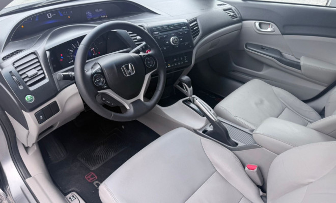 Honda Civic Sedan LXR 2.0 Flexone 16V Aut. 4p 2016 Flex-6