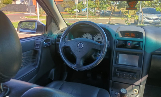 GM - Chevrolet Astra Advantage 2.0 MPFI 8V FlexPower 5p 2011 Flex-5