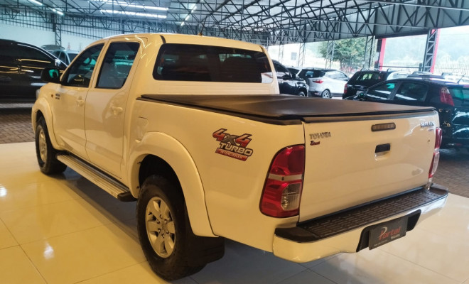 Toyota Hilux CD SR D4-D 4x4 3.0 TDI Dies Aut. 2015 Diesel-4
