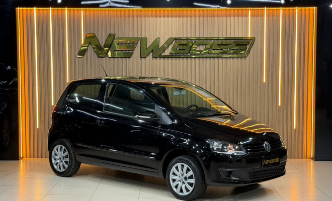VW - VolksWagen Fox Plus 1.0Mi/ 1.0Mi Total Flex 8V 3p 2010 Flex