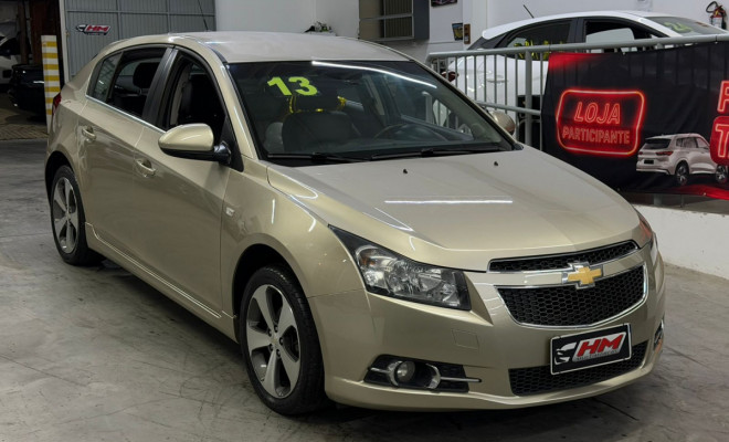 GM - Chevrolet CRUZE HB Sport LT 1.8 16V FlexP. 5p Aut 2013 Flex-1