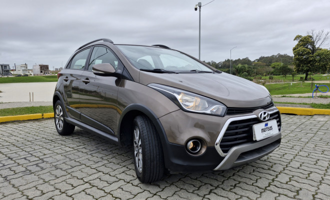Hyundai HB20X Style 1.6 Flex 16v Mec. 2016 Flex-0