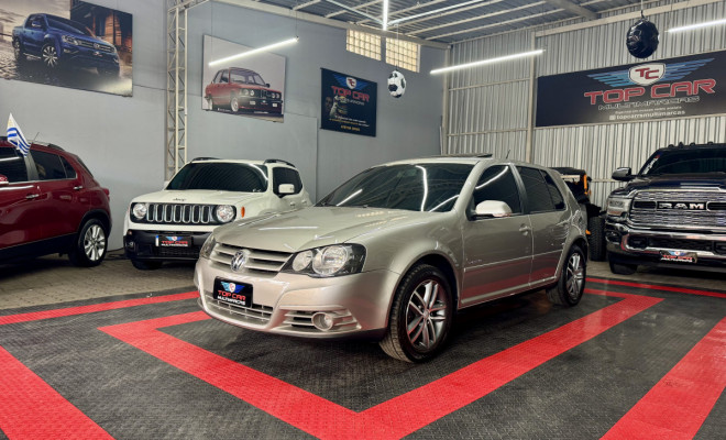 VW - VolksWagen Golf Sportline 1.6 Mi Total Flex 8V 4p 2011 Flex-1