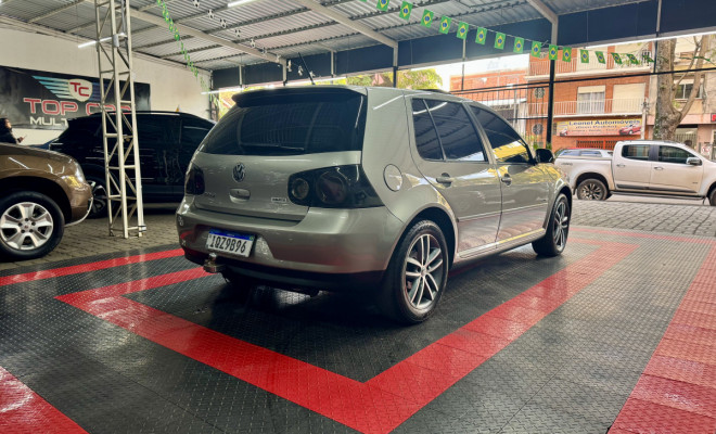 VW - VolksWagen Golf Sportline 1.6 Mi Total Flex 8V 4p 2011 Flex-5