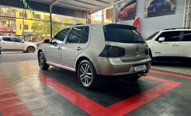 VW - VolksWagen Golf Sportline 1.6 Mi Total Flex 8V 4p 2011 Flex-3