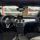 Mercedes-Benz GLA 250 Vision 2.0 TB 16V 211cv Aut. 2015 Gasolina-8