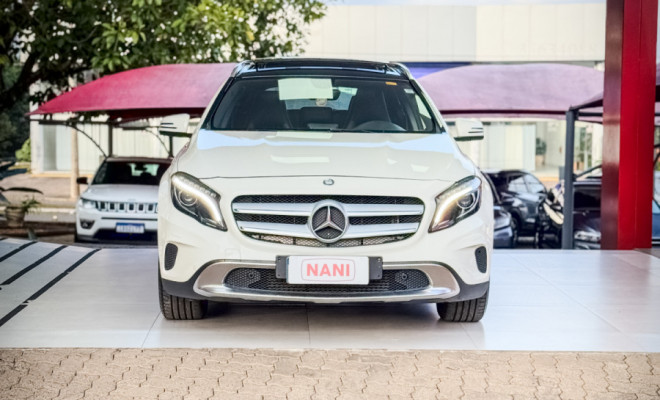 Mercedes-Benz GLA 250 Vision 2.0 TB 16V 211cv Aut. 2015 Gasolina-0
