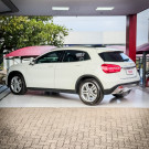 Mercedes-Benz GLA 250 Vision 2.0 TB 16V 211cv Aut. 2015 Gasolina-4
