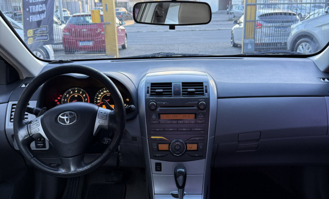 Toyota Corolla XEi 2.0 Flex 16V Aut. 2012 (Repasse)-8